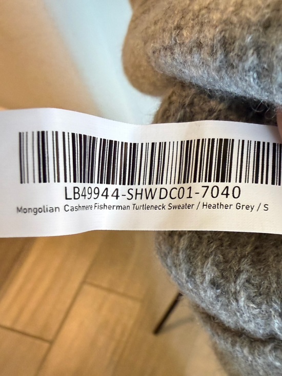 Quince Mongolian Cashmere Fisherman Turtleneck Sweater / Heather Grey / S - Picture 5 of 6